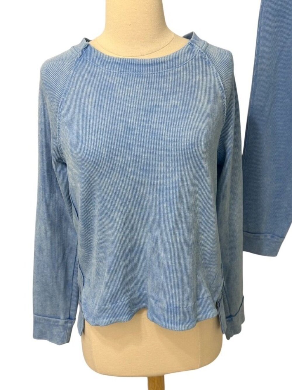 Sunnyside By Sundry Women's Waffle Knit Pullover & Jogger Pant Set Blue Size M - Picture 2 of 13